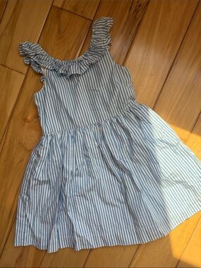 Crewcuts Sz 5 Light Blue and White Striped Ruffle-Shoulder Dress